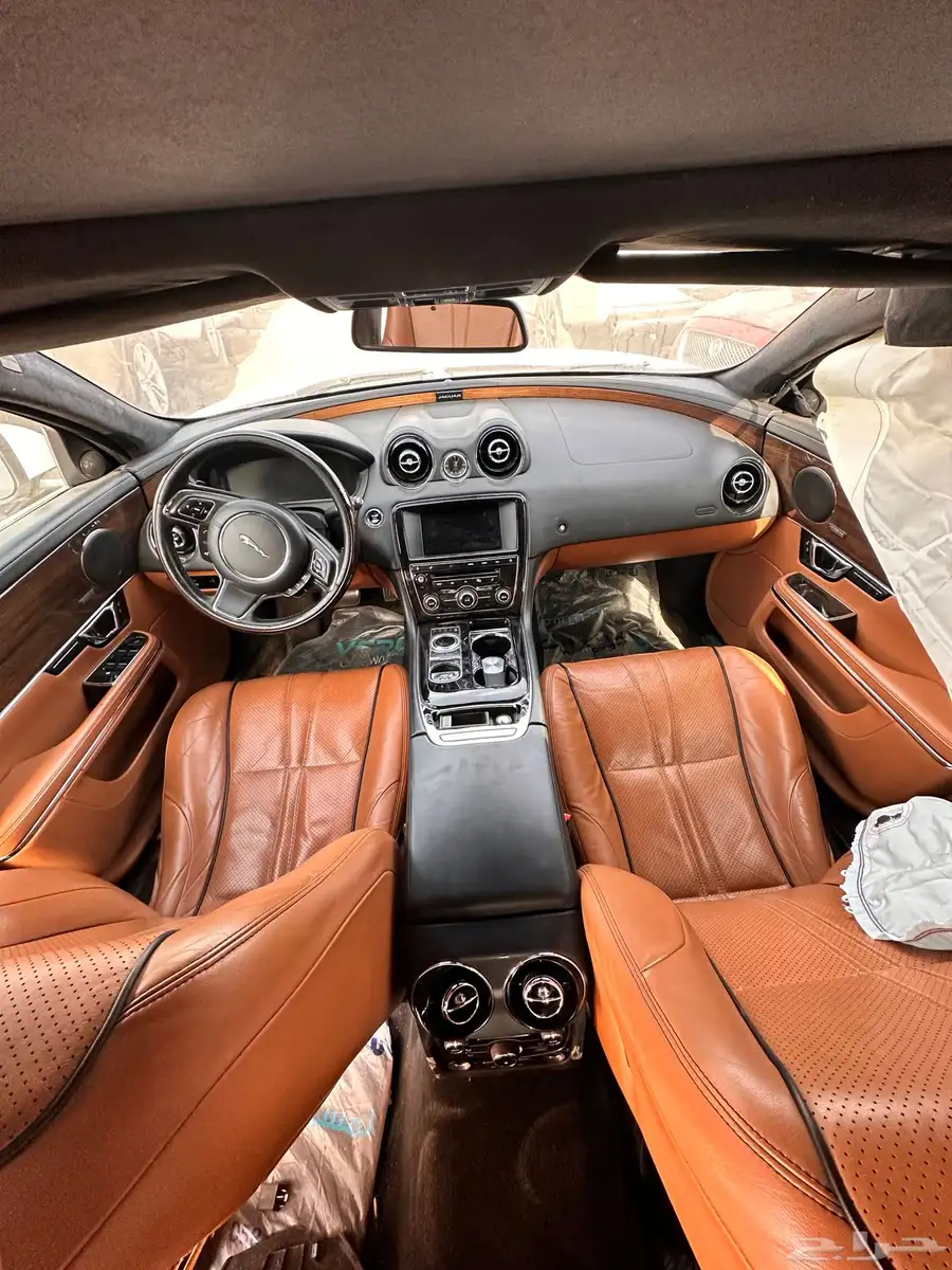 قطع جاكوار xj 8