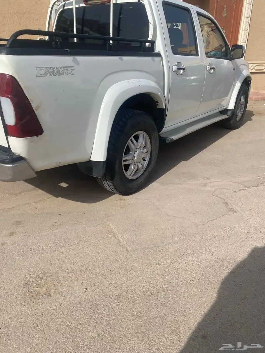 اسيوزو ديماكس دبل 2011 8