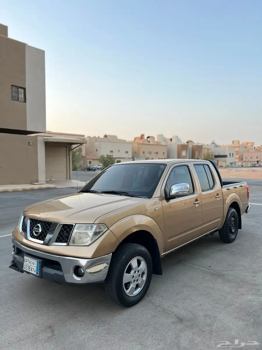 نيسان نافارا LE 2010 0
