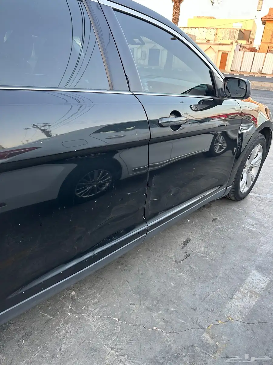 للبيع تورس فورد 8