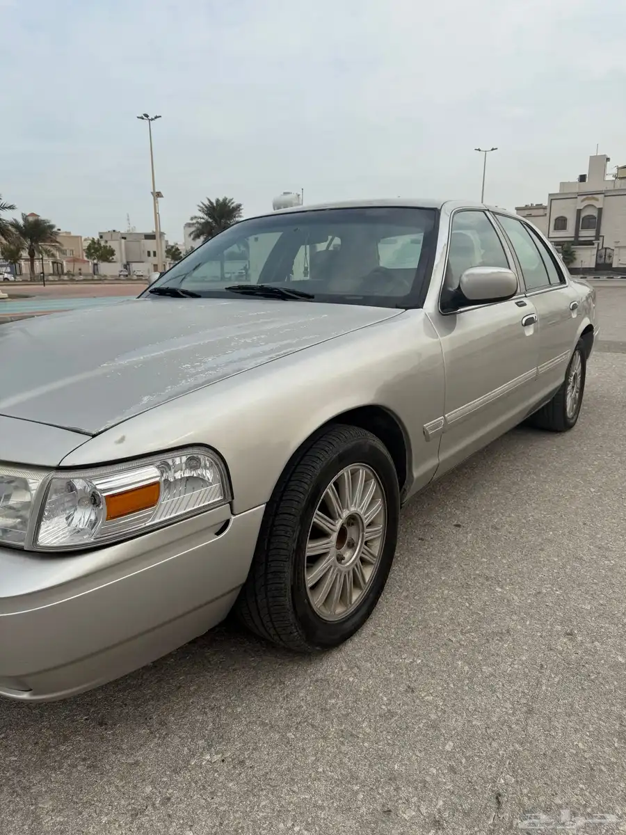 فورد جراند ماركيز 2010 سعودي 2