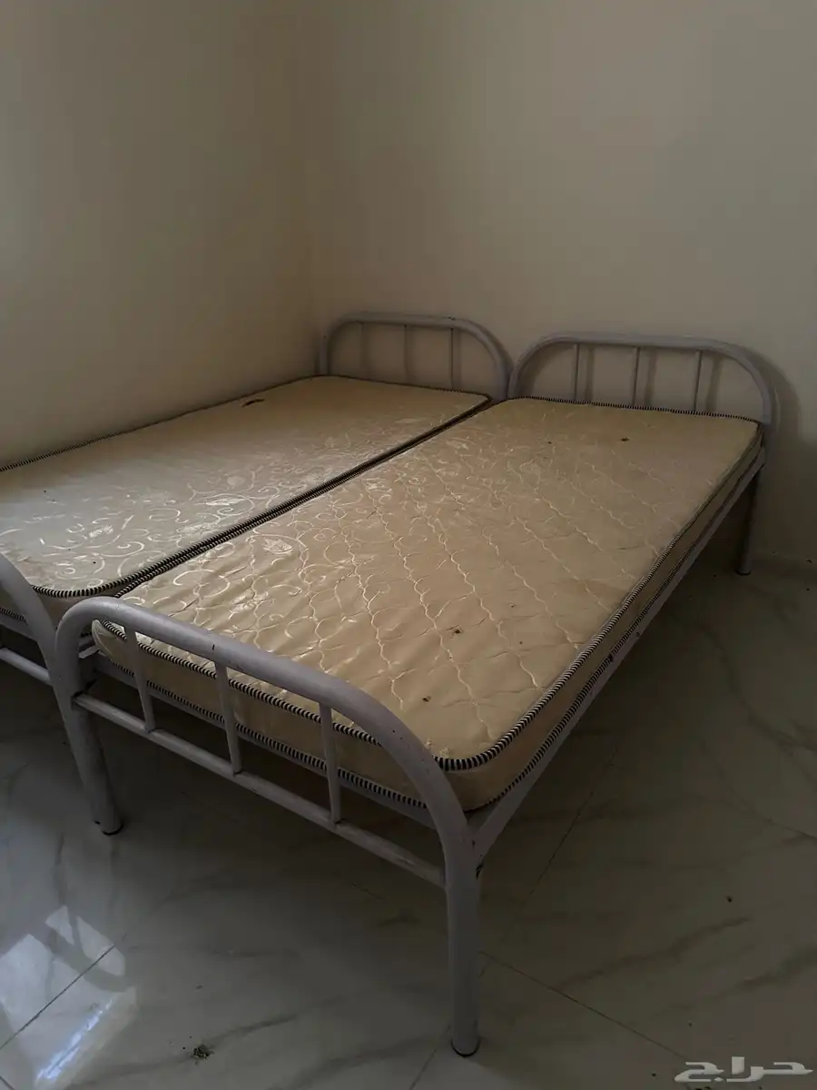 سرير حديد 0