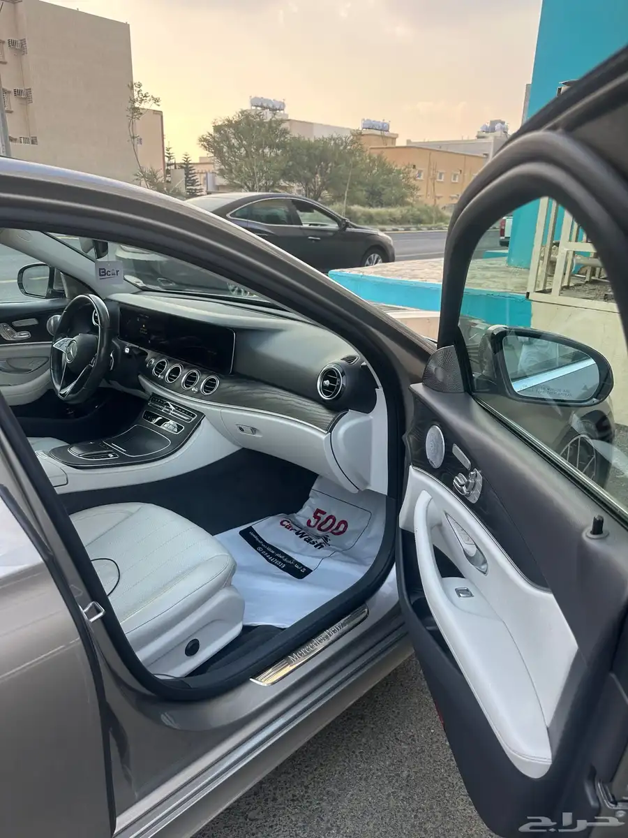 E350 مرسيدس 2021 لون نادر 4