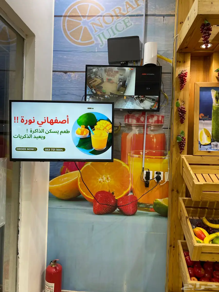 للبيع معدات و أدوات و ديكور محل عصاير بالكامل 14