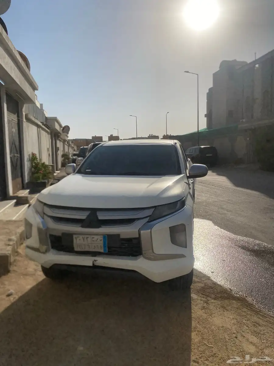 متسوبيشي 2020 3
