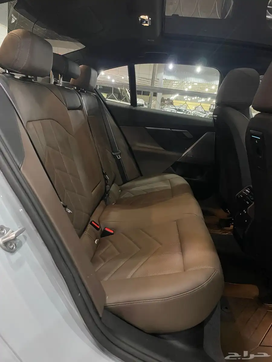 بي إم دبليو 520i Kit M موديل 2024 13