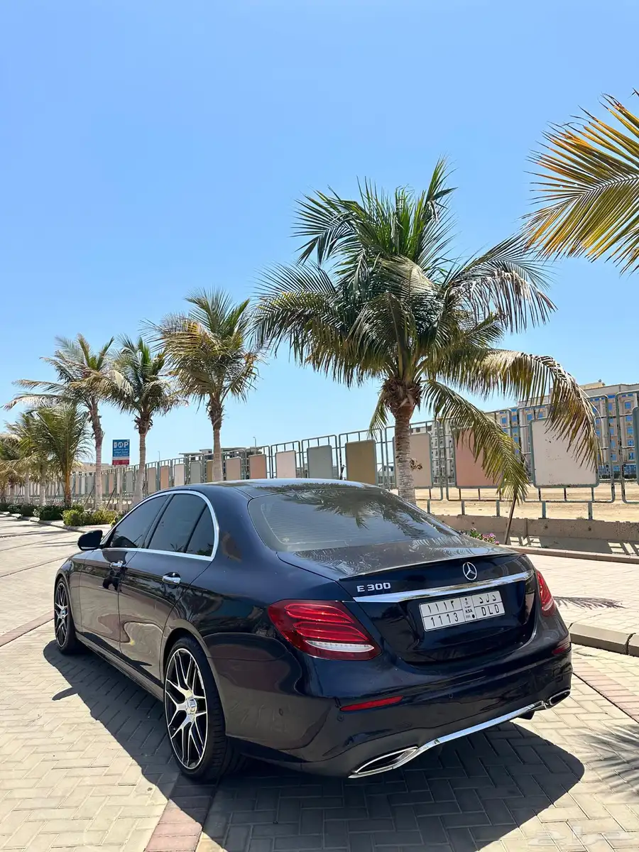 مرسيدس E300 2017 بودي وكالة 128km 4