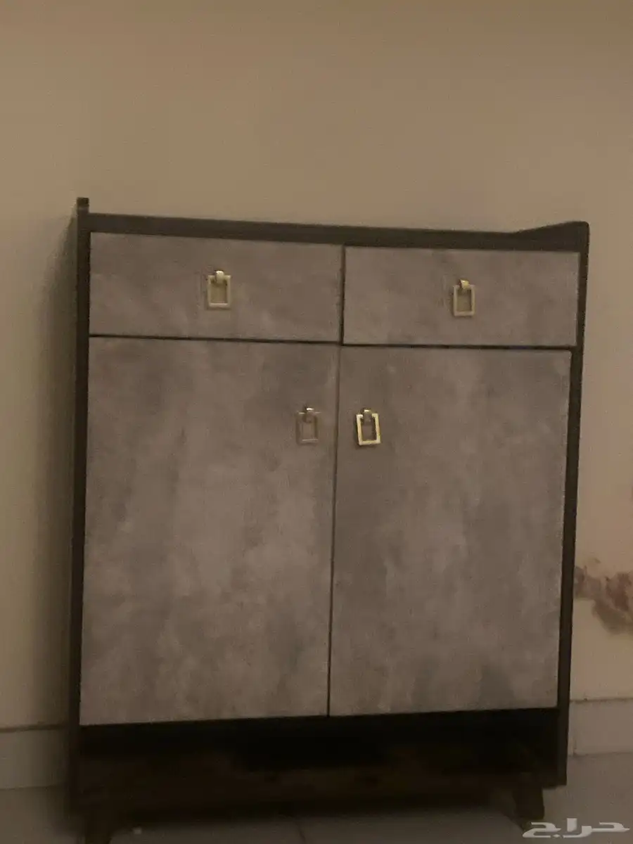 طاولة جانبيه 0
