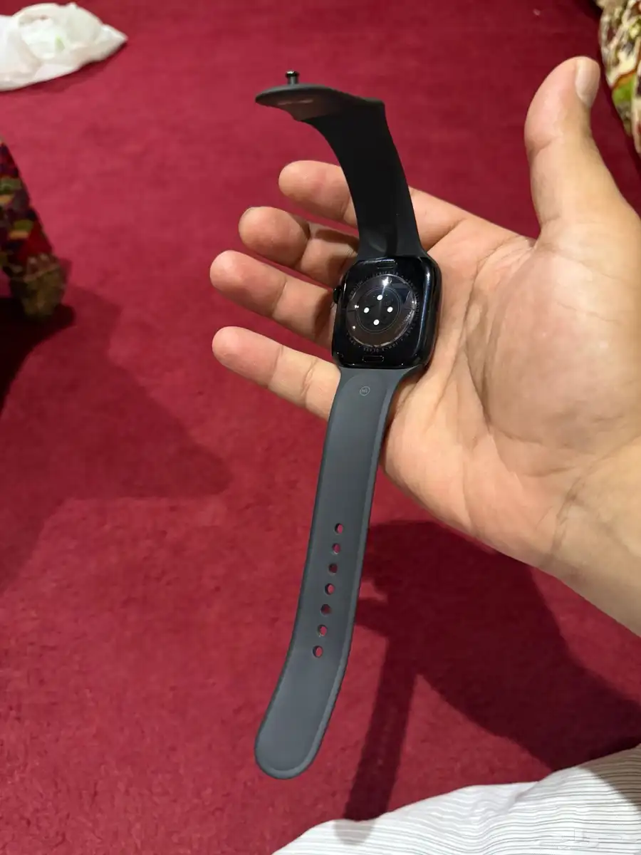 ابل واتش الاصدار 10 المقاس 46 1