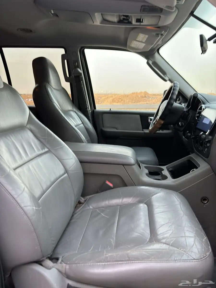 فورد اكسبديشن 2006 دبل نص فل XLT 18