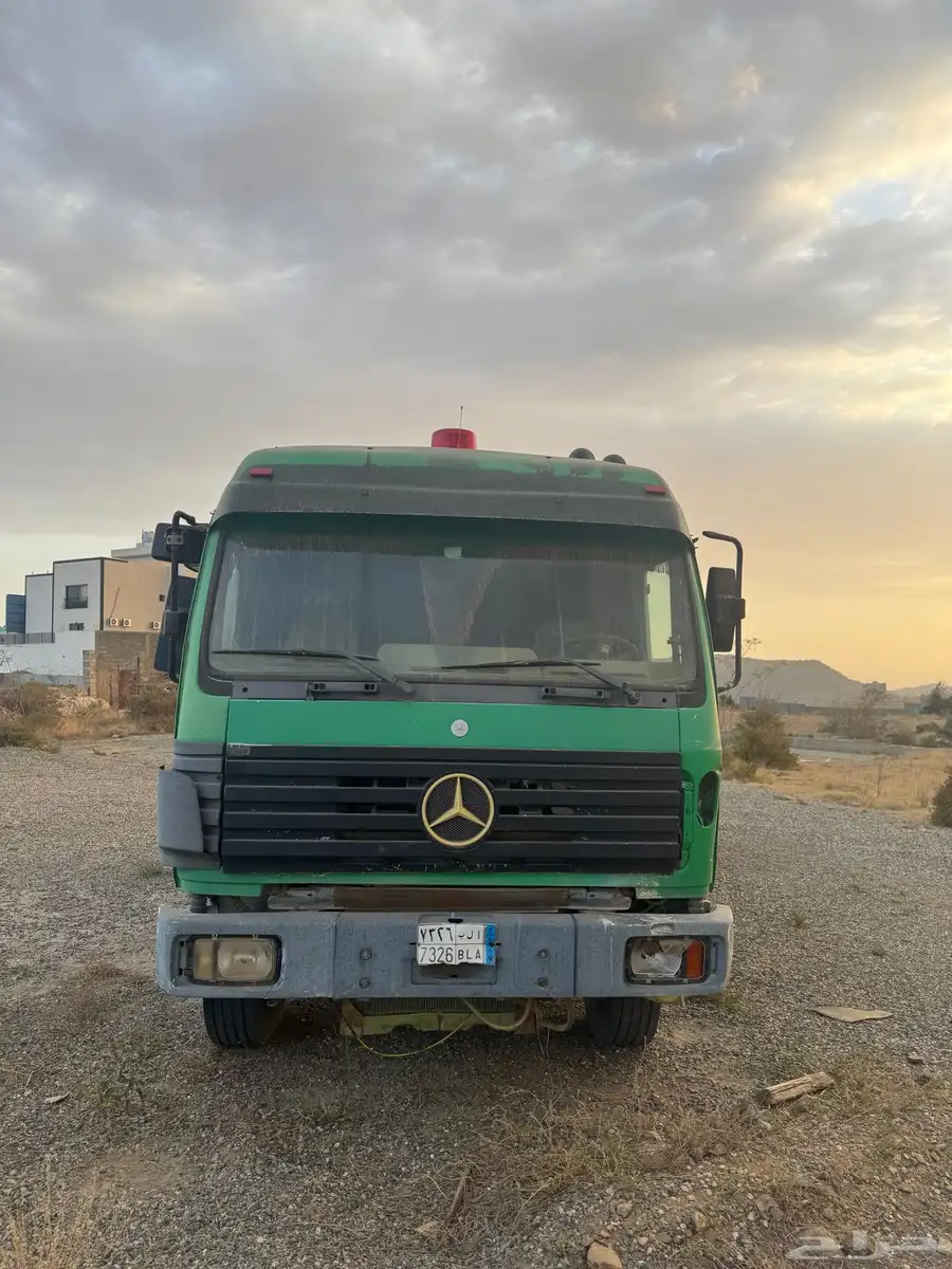 البي عادي مرسيدس للبيع موديل96 0