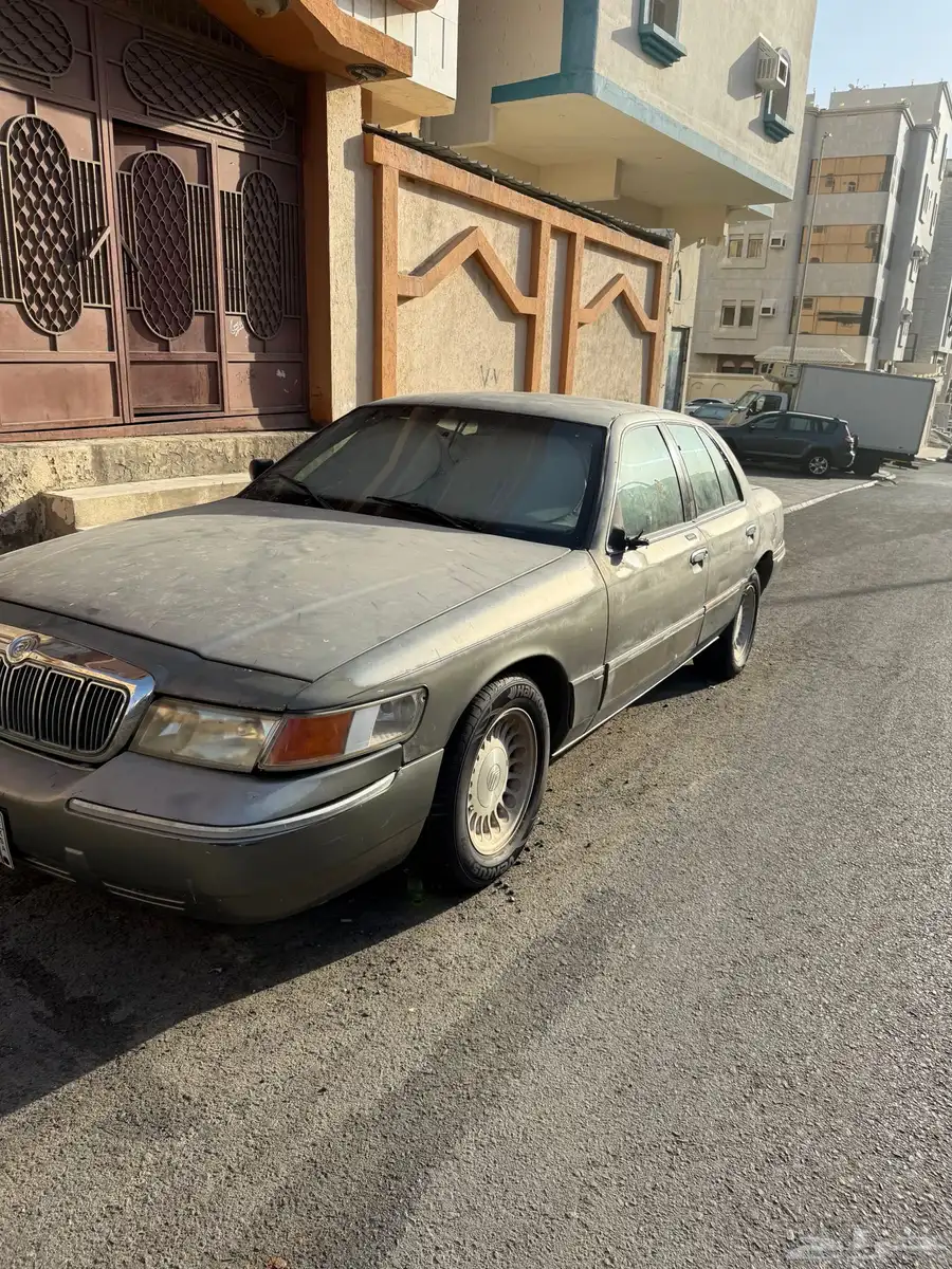 فورد جراند ماركيز 1999 1