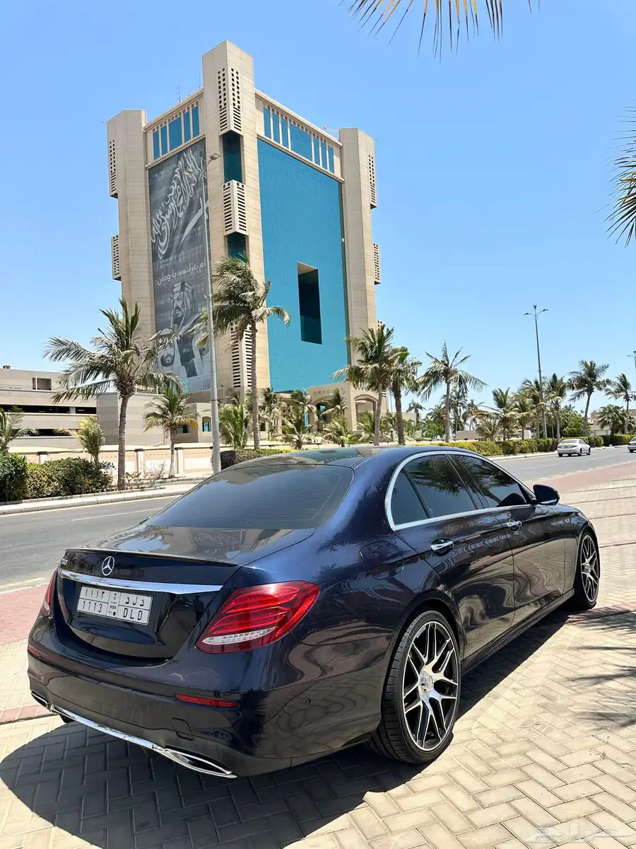 مرسيدس E300 2017 بودي وكالة 128km 8
