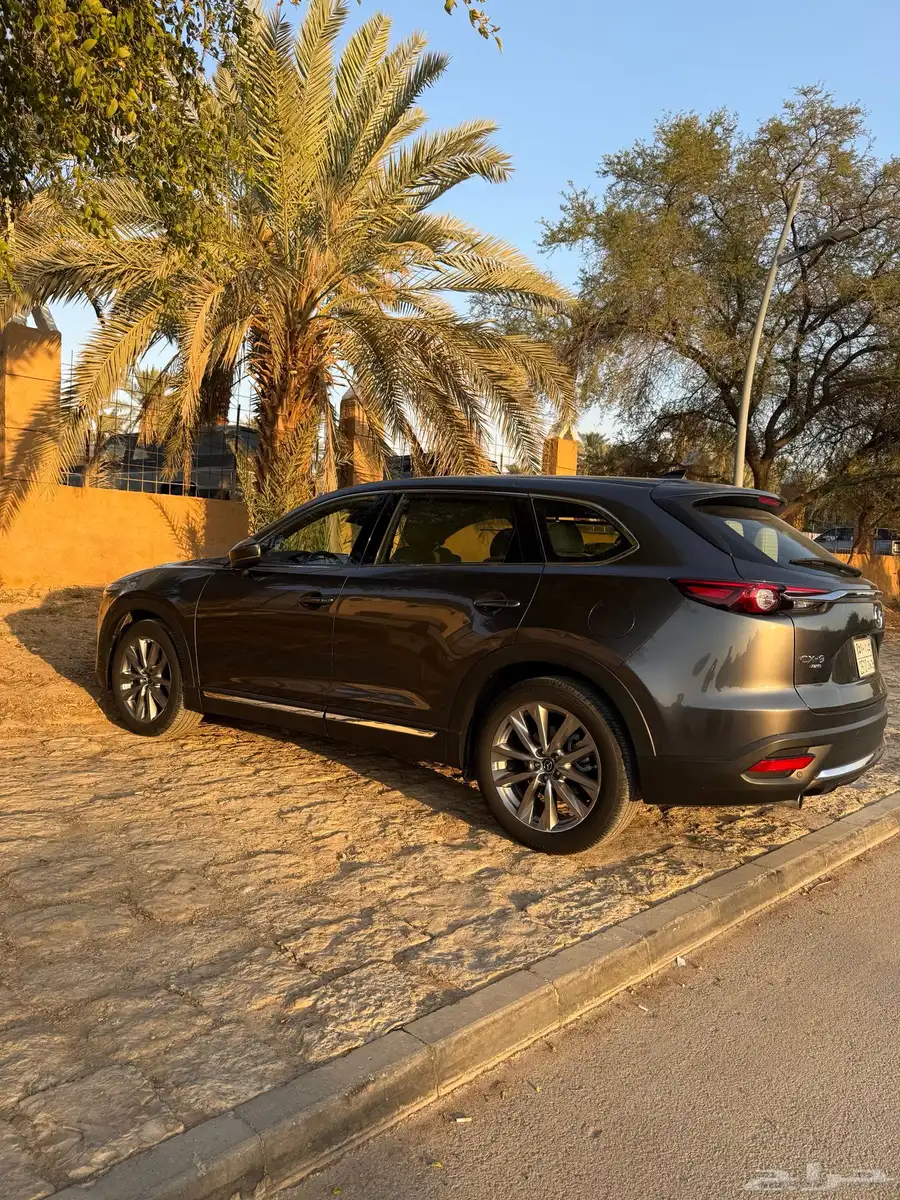 مازدا cx9 فل كامل رمادي داخل  بيج 1