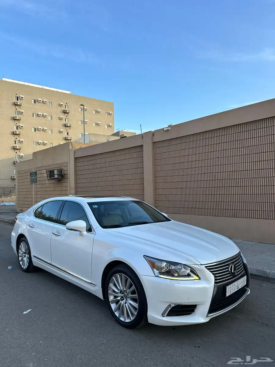 لكزس LS460 شورت فل 2015 1