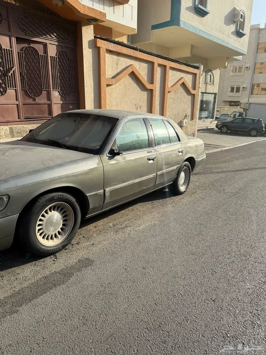 فورد جراند ماركيز 1999 2