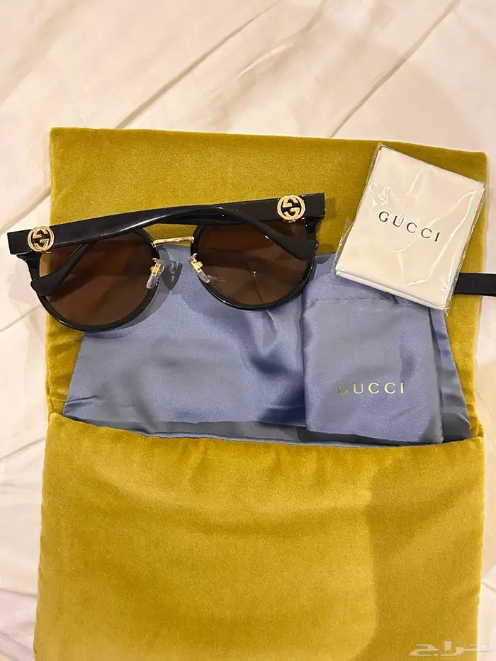 نظارة شمسية GUCCI أصلية - جديدة ومعها جميع ملحقاتها 0