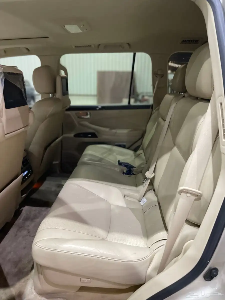 لكزس Lx570 ذهبي داخل بيج 2014 11