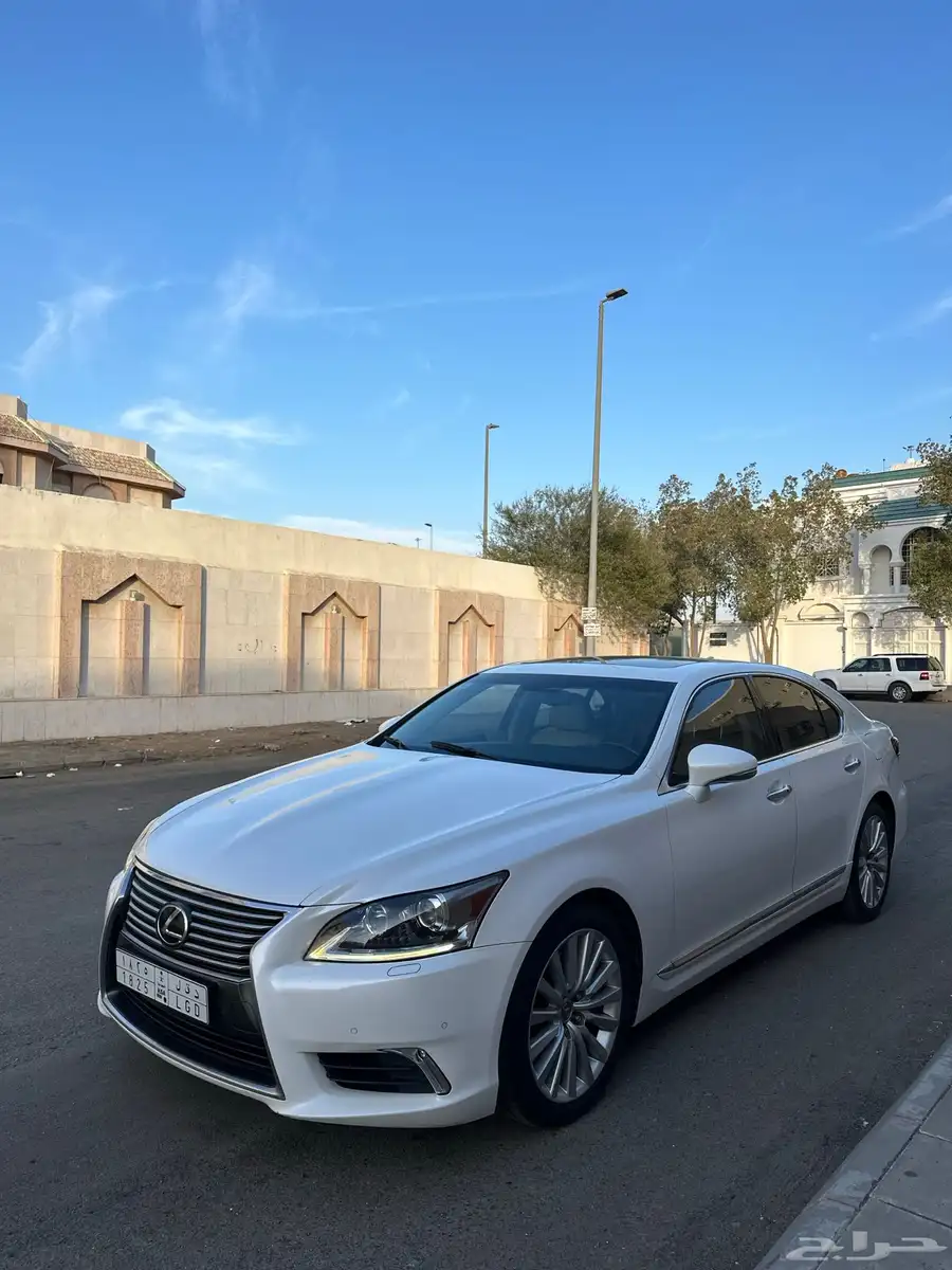 لكزس LS460 شورت فل 2015 6