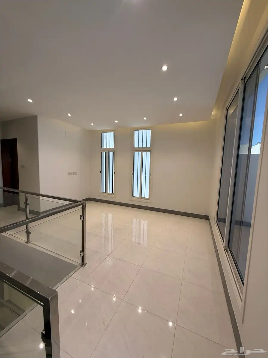 للبيع فلل الإسكان حي بن بطي وتاره طريق ابها الخميس 27