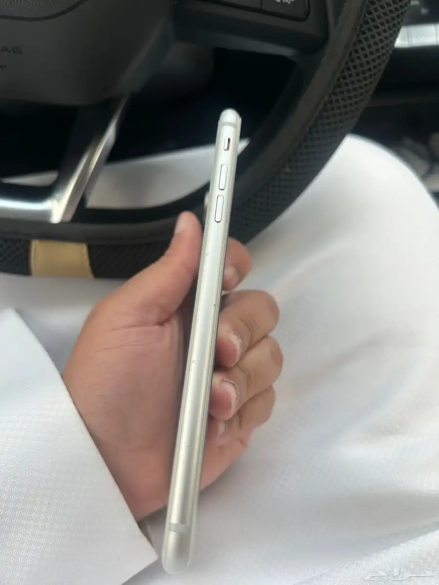 آيفون 8بلس للبيع 2