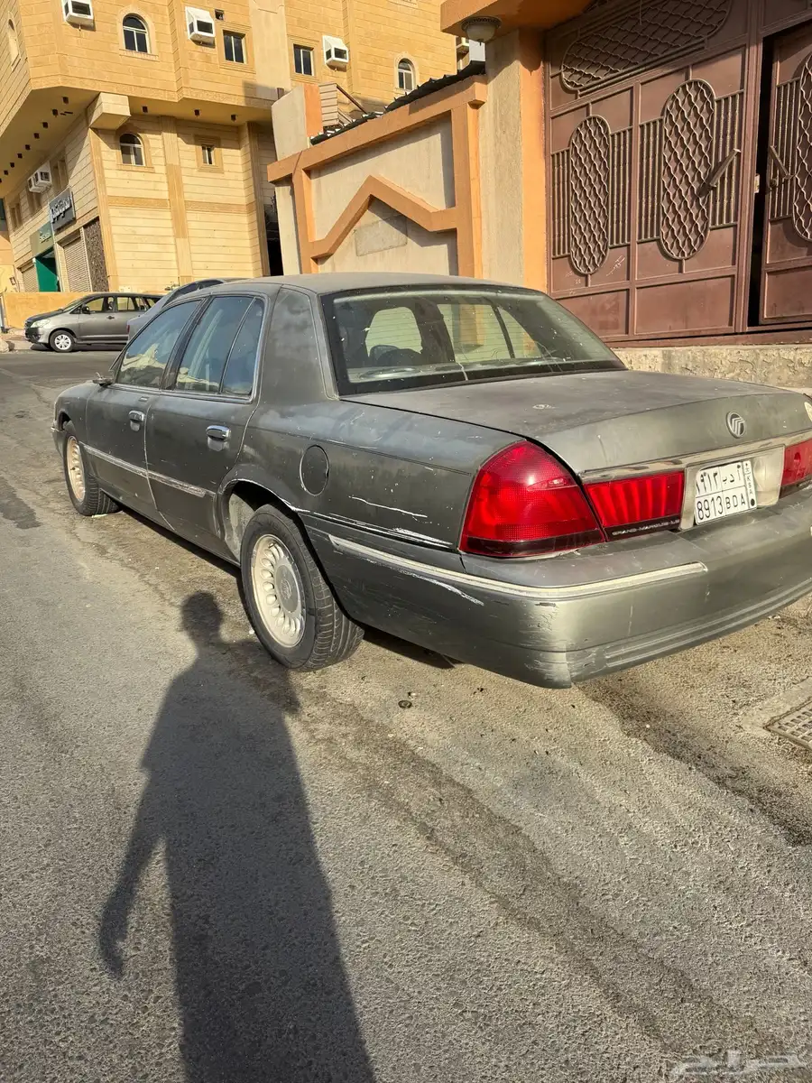 فورد جراند ماركيز 1999 4