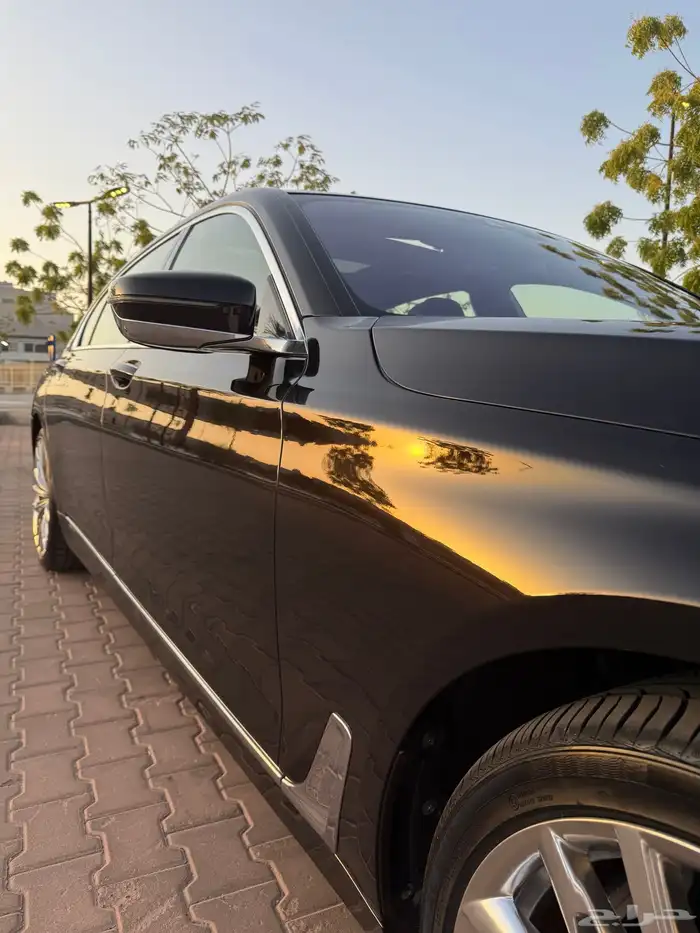 تم البيع تم البيع2016 BMW 750 X-drive Individual طلبيه ناغي 7