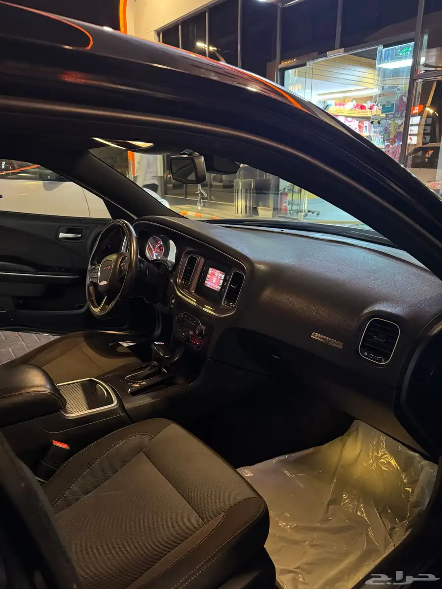دوج تشارجر sxt 2016 6