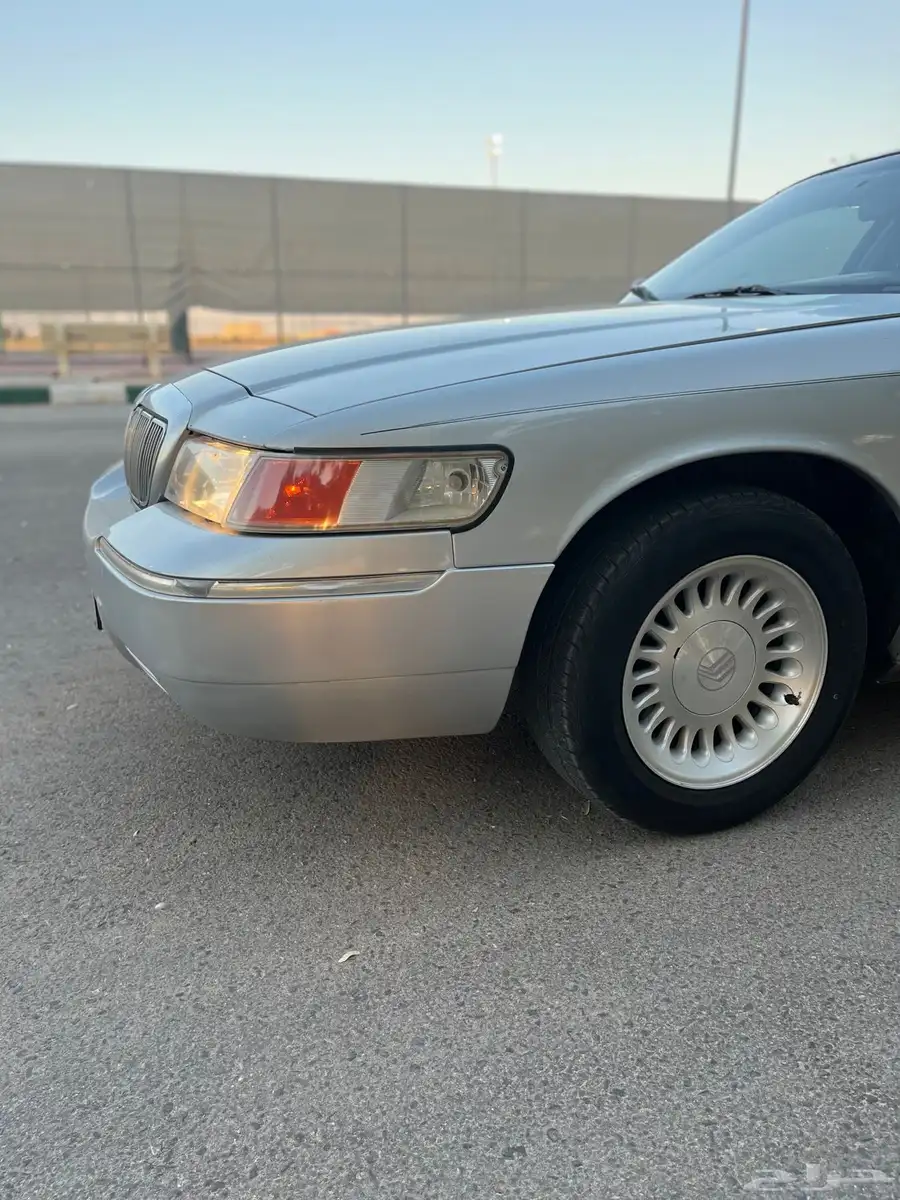 فورد ماركيز 99 فل كامل نظيف جدا 9