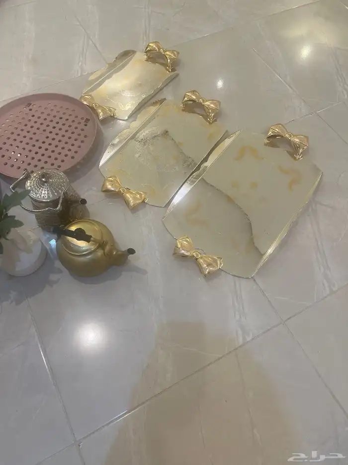 صواني للبيع 2