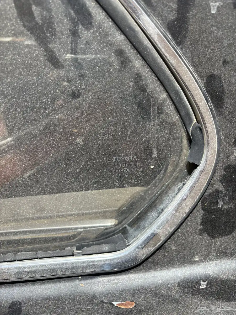 قطع غيار لكزز ls400 12