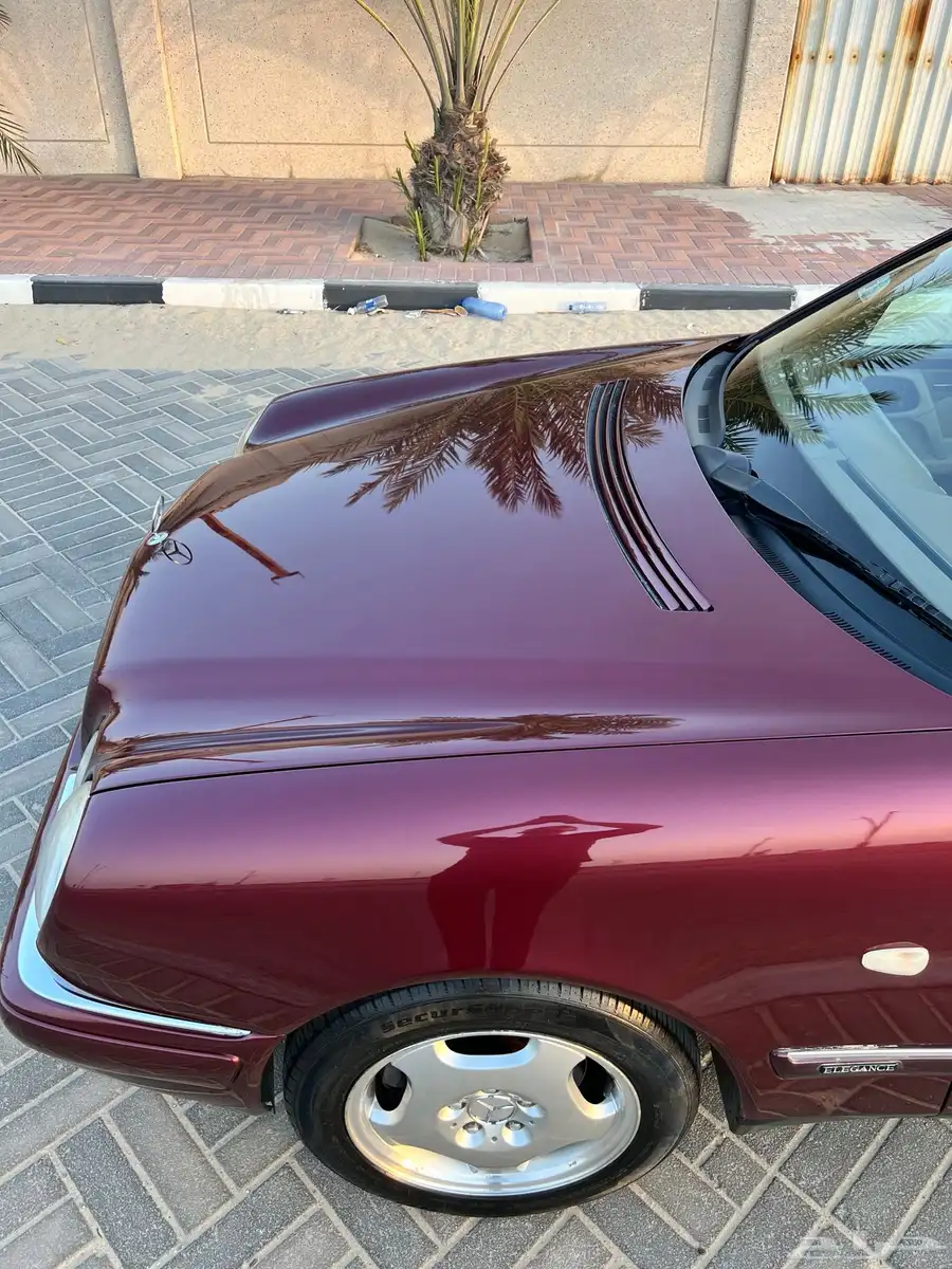 مرسيدس E320 5
