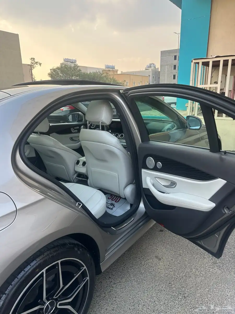 E350 مرسيدس 2021 لون نادر 5