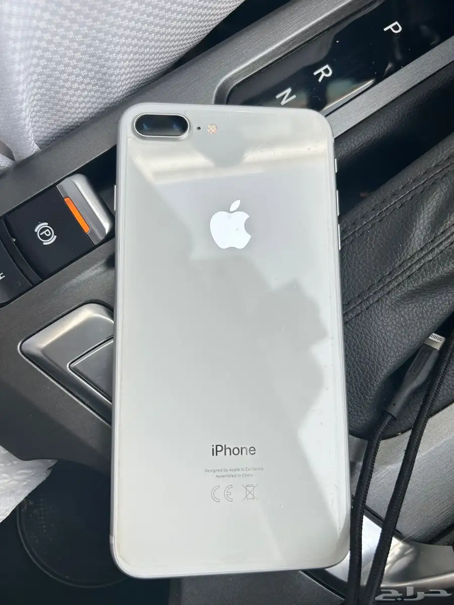 ايفون 8 بلس 1