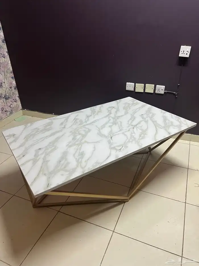 طاولة وخدمه 0