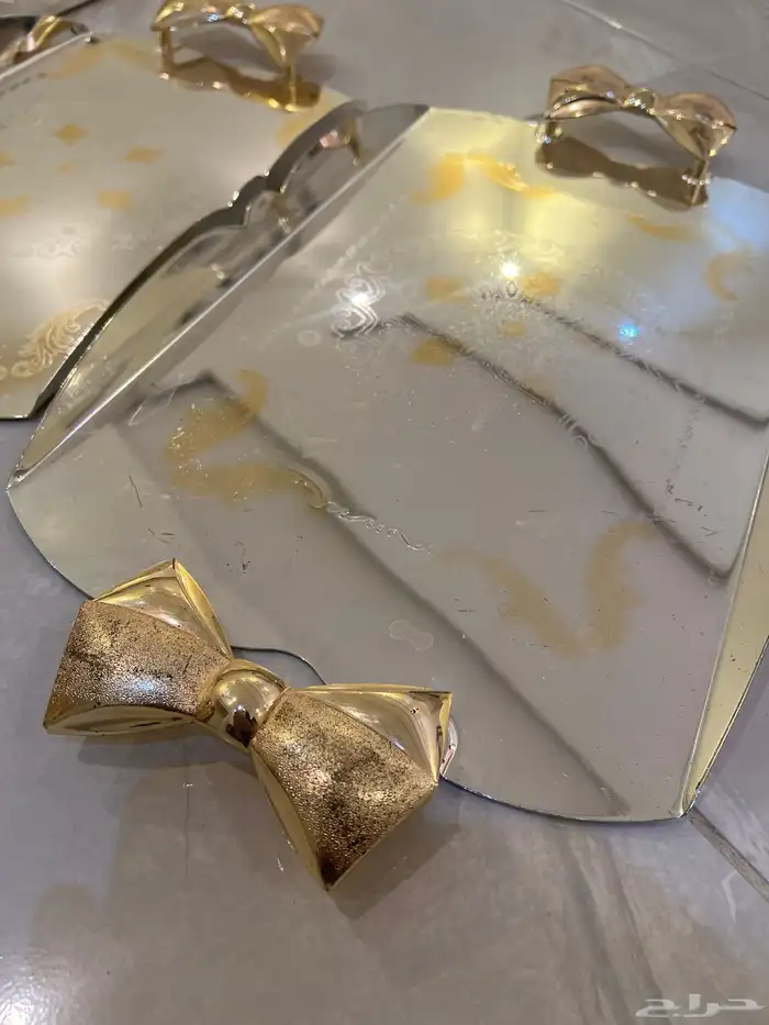 صواني للبيع 0