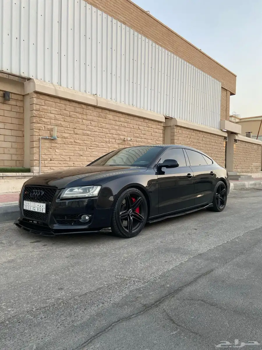 للبيع اودي A5 2010 0