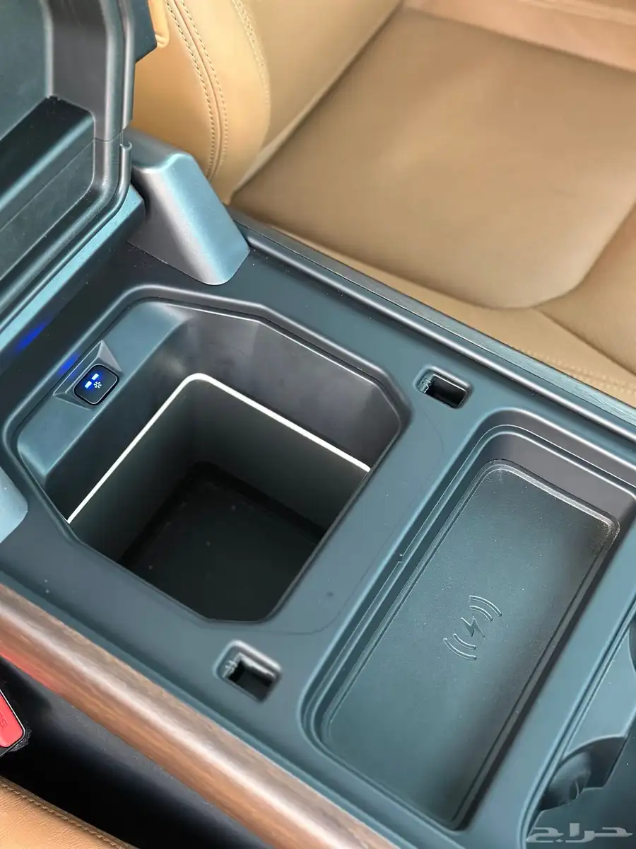 ديفندر HSE اتش اس اي V6 12