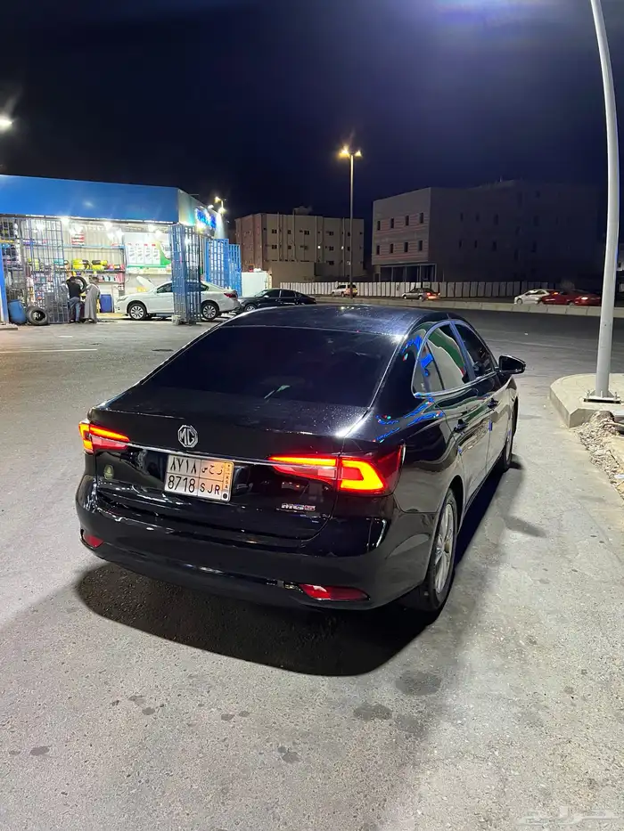 ام جي للتقبيل موديل 2022 1