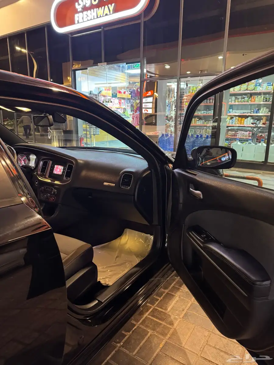 دوج تشارجر sxt 2016 5