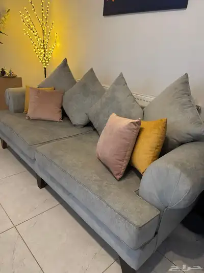 كنب نظيف جدا وقوي 0