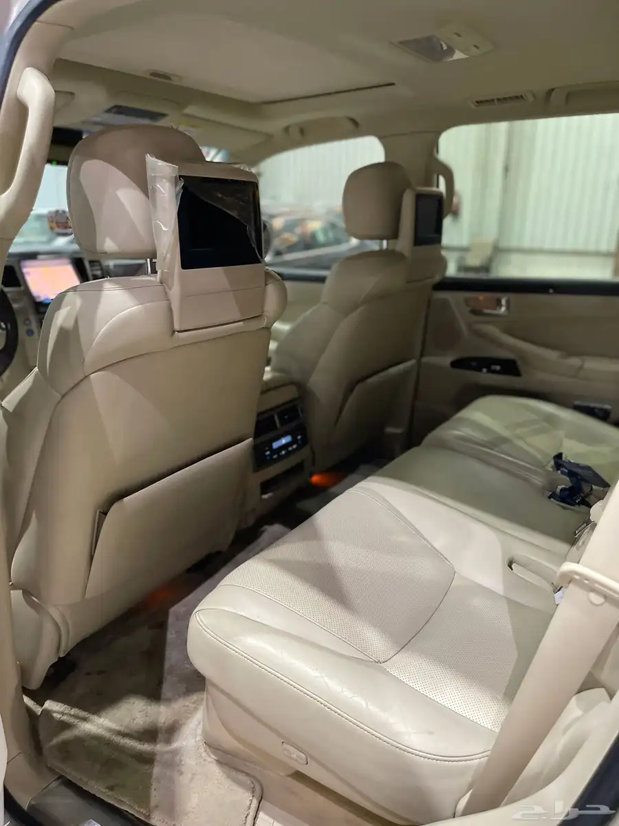 لكزس Lx570 ذهبي داخل بيج 2014 10