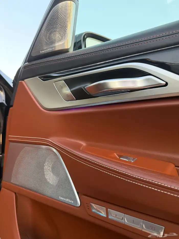 تم البيع تم البيع2016 BMW 750 X-drive Individual طلبيه ناغي 24