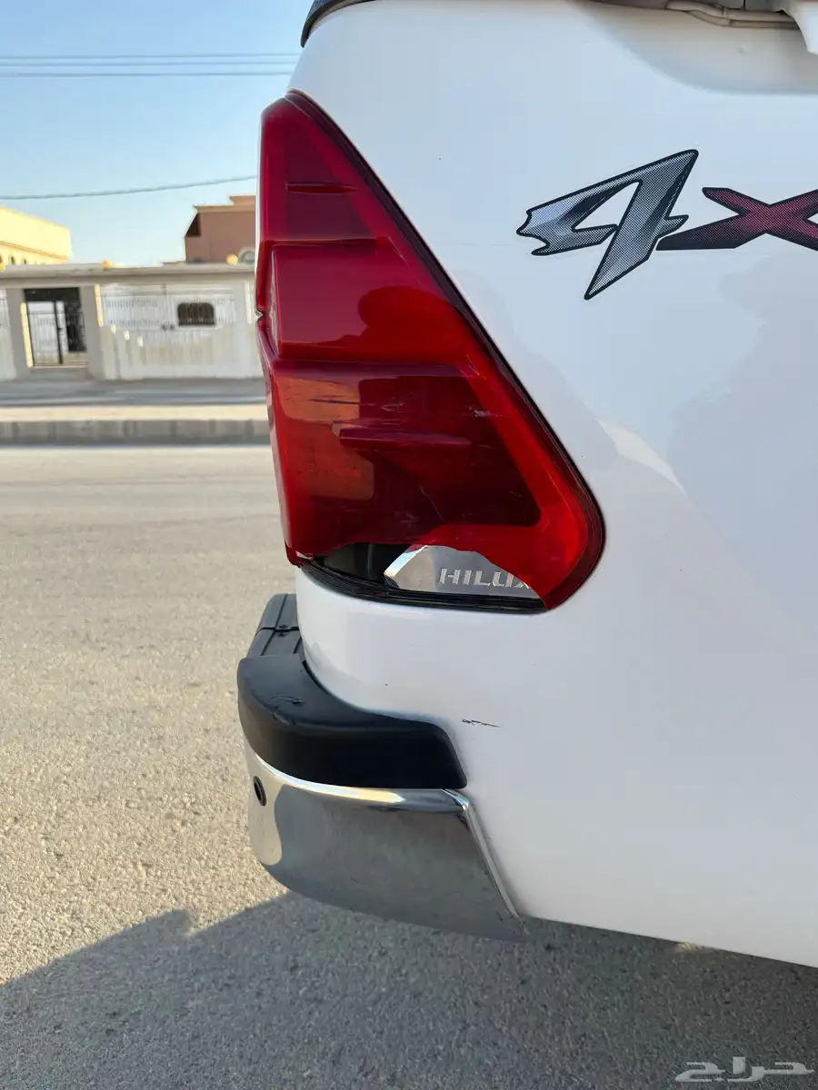 هايلوكس 2024 ديزل 2400 ممشى 112 الف 3