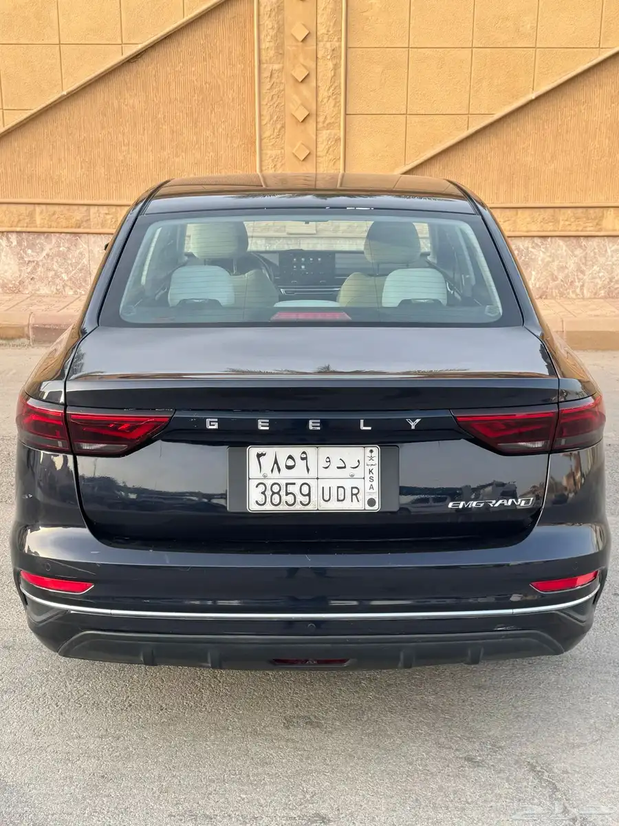 جيلي امجراند 7 2023 22