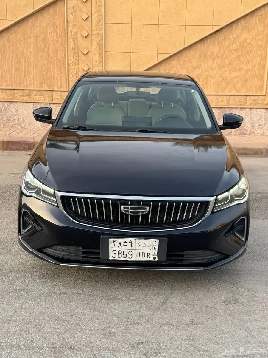 جيلي امجراند 7 2023 2