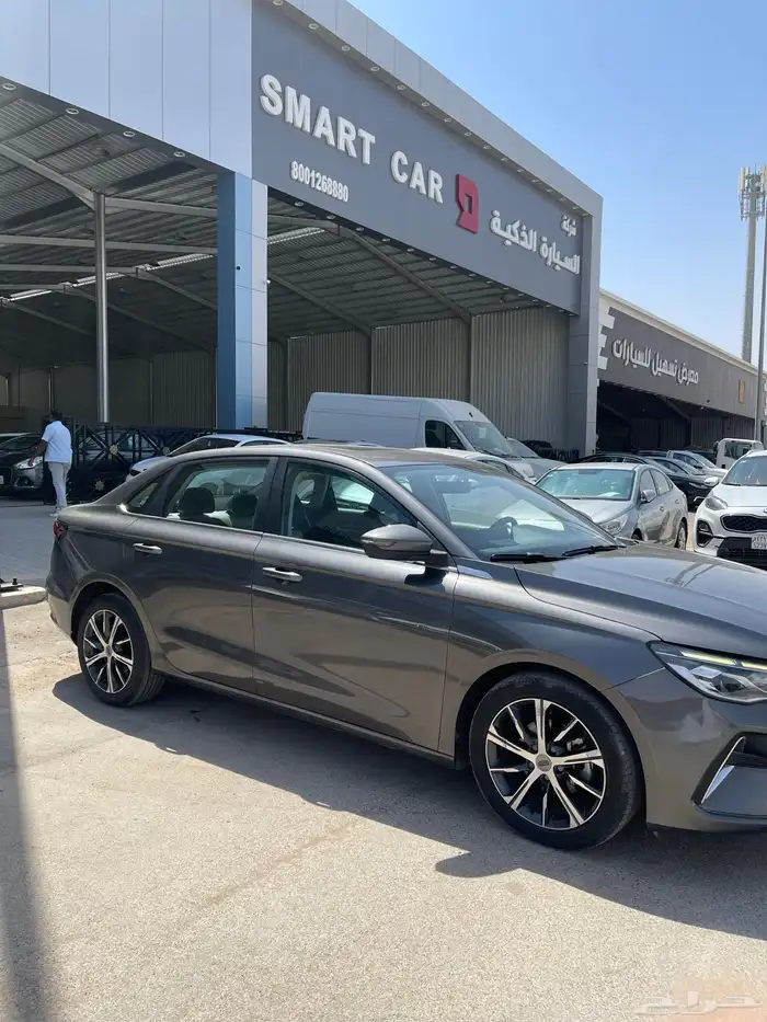 جيلي امجراند موديل 2023 فل كامل 1