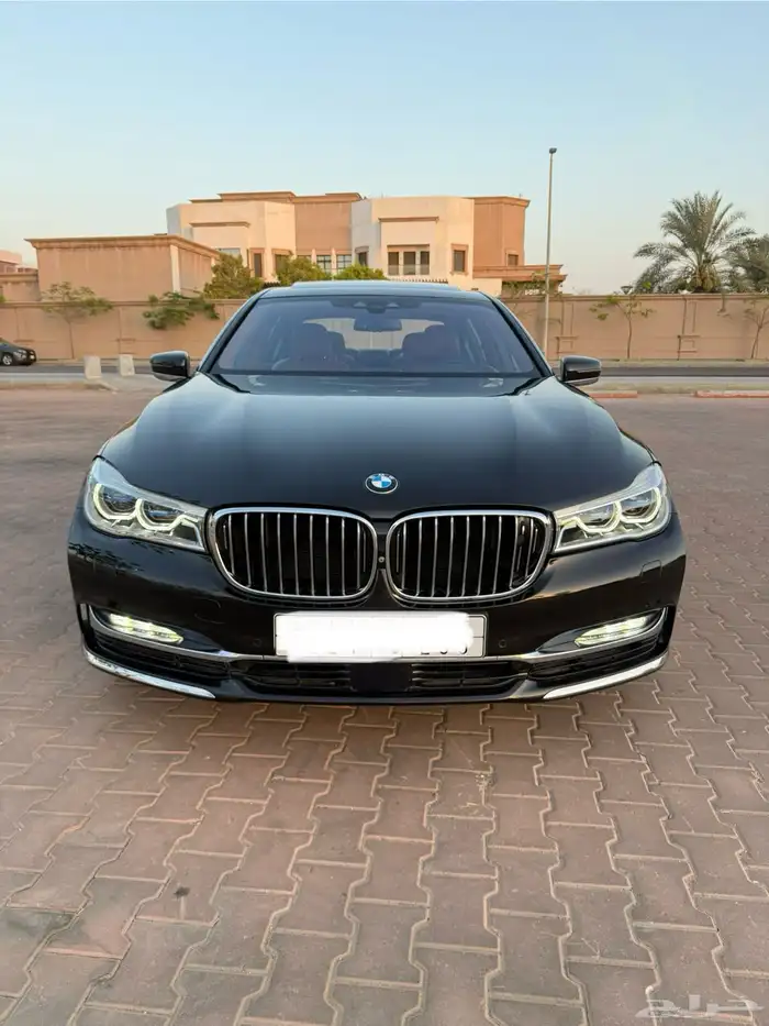 تم البيع تم البيع2016 BMW 750 X-drive Individual طلبيه ناغي 0
