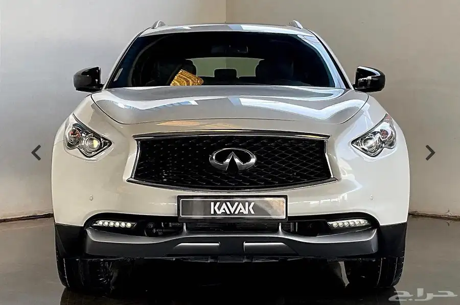 انفنتي QX70 ليمتد موديل 2019 1