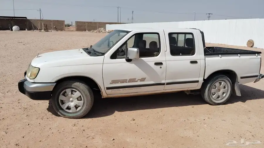 نيسان بكب غمارتين فل كامل نضيفه موديل 2001 كفرات جدد 4